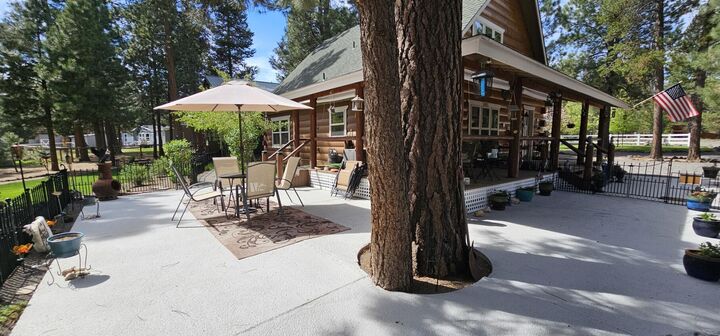Property Photo:  17659 Rosland Road  OR 97739 