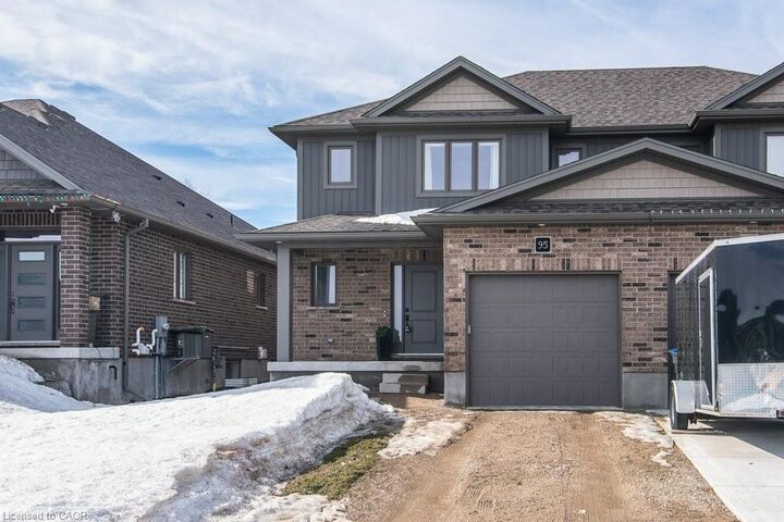 Property Photo:  95 Pugh Street  ON N0K 1M0 
