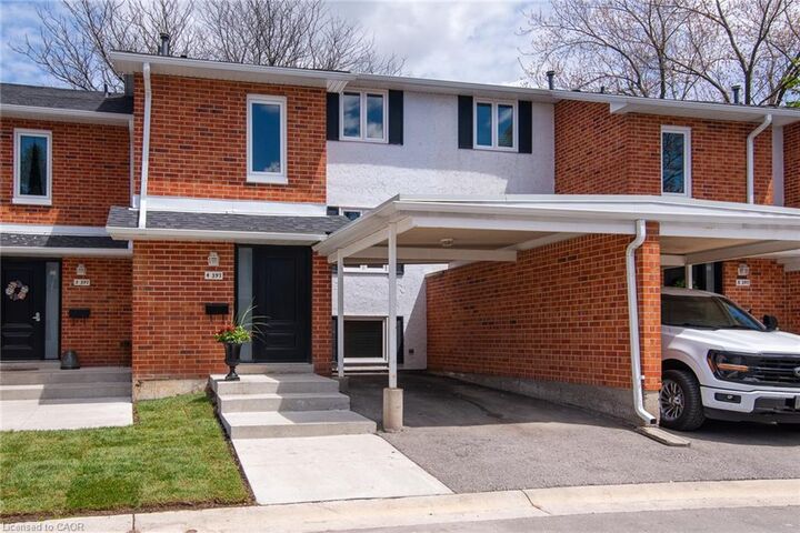 Property Photo:  397 Keats Way 4  ON N2L 5S7 