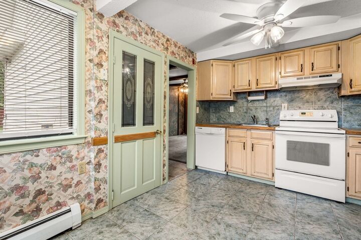 Property Photo: 9 Cleveland Ave. MA 01906