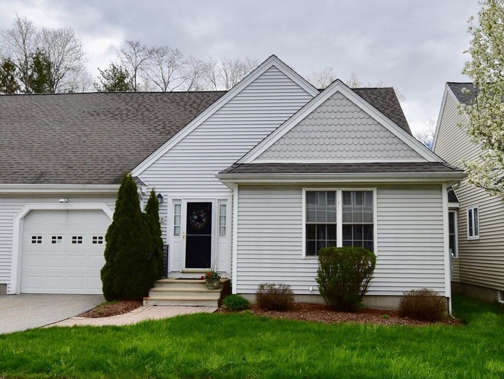 Property Photo:  3 Enaya Cir 3  MA 01606 