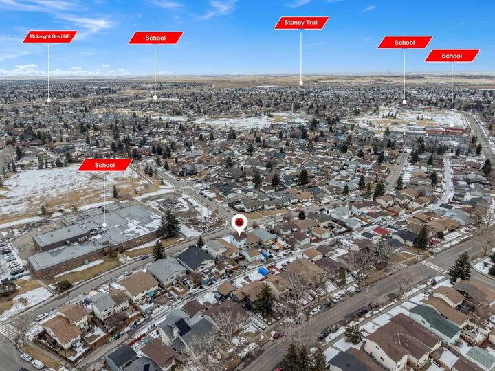 Property Photo:  5625 Templehill Road NE  AB T1Y 4C1 
