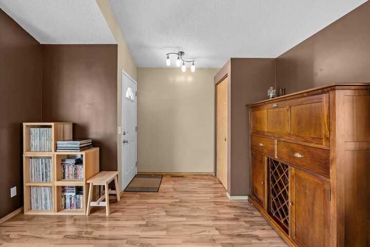 Property Photo:  316 Coventry Close NE  AB T3K 4C5 