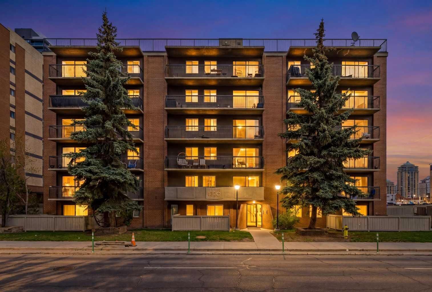 Property Photo: 1320 12 Avenue SW 304 AB T3C 3R6