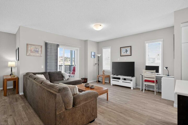 Property Photo:  210 Nolanlake Villas NW  AB T3R 0Z7 