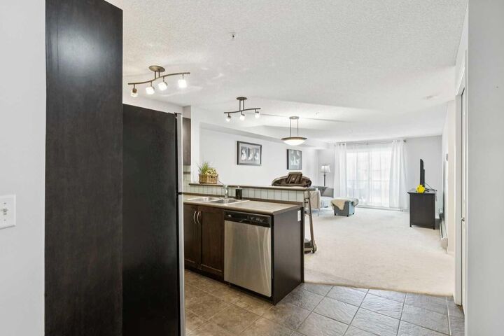 Property Photo:  60 Panatella Street NW 4210  AB T3K 0M1 
