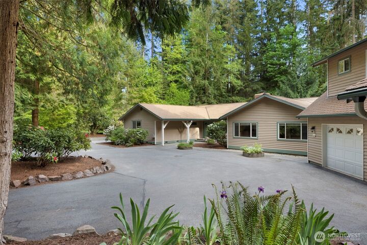 Property Photo:  6618  196th Street SE  WA 98296 
