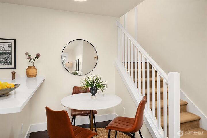 Property Photo:  120 NW 39th Street 304  WA 98107 