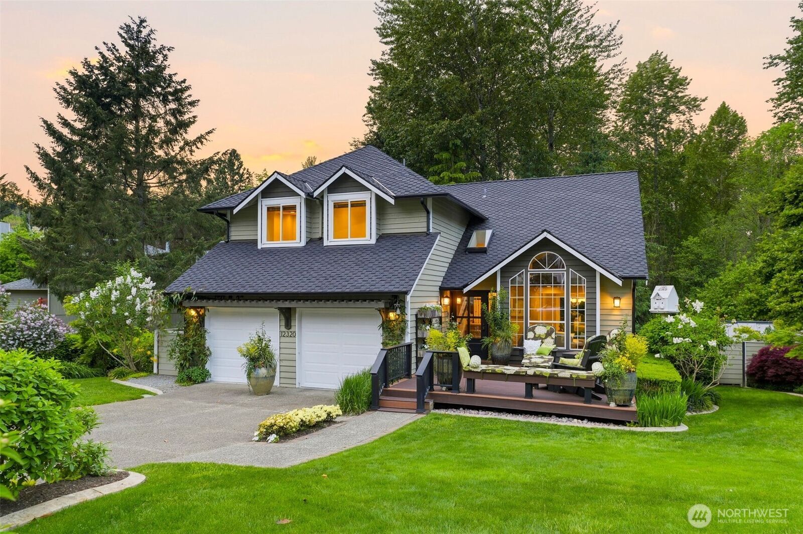 Property Photo:  12320 SE 204th Street  WA 98031 