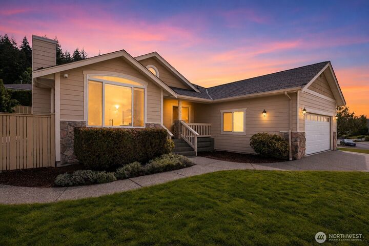 Property Photo:  3442  Ashbrooke Lane  WA 98226 