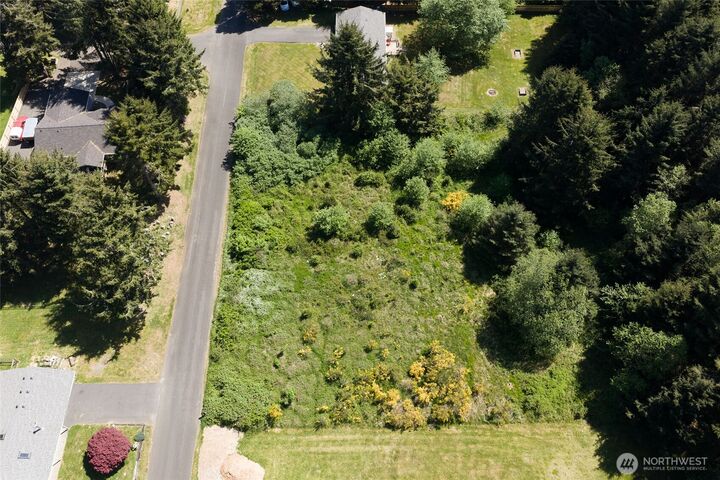 Property Photo:  18  Shamrock Way  WA 98550 