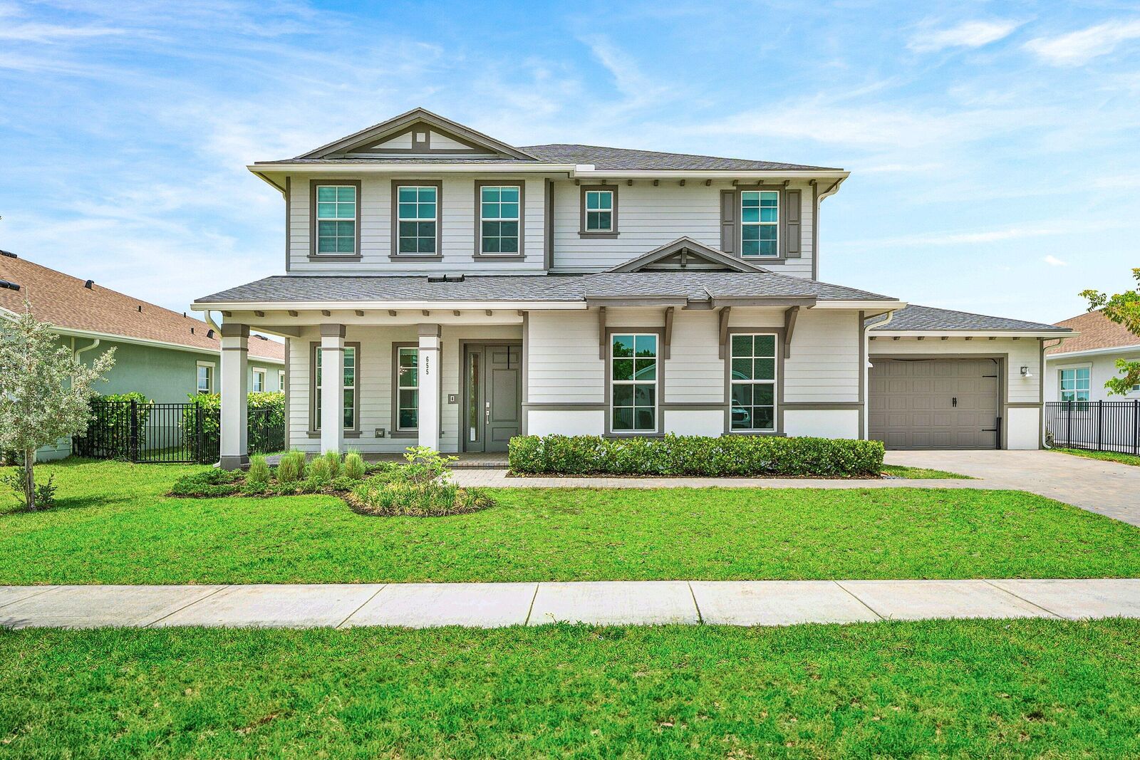 Property Photo: 655 Hookline Circle FL 33470