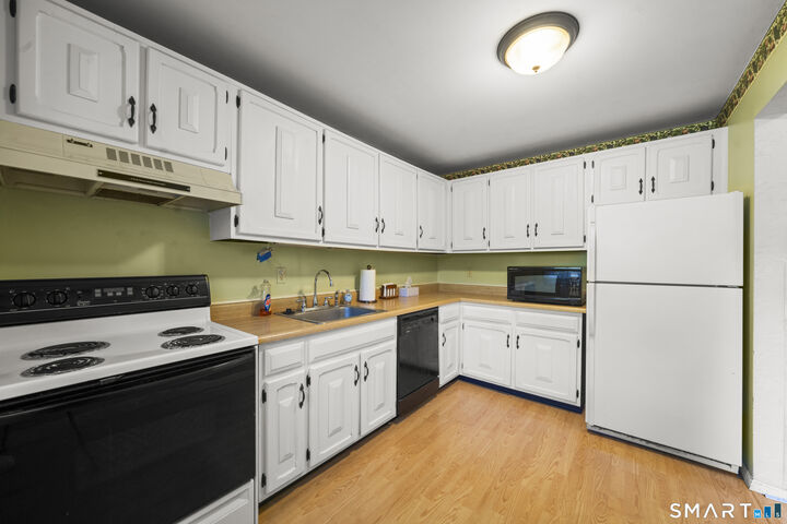 Property Photo:  11 Georgetown Drive  CT 06082 