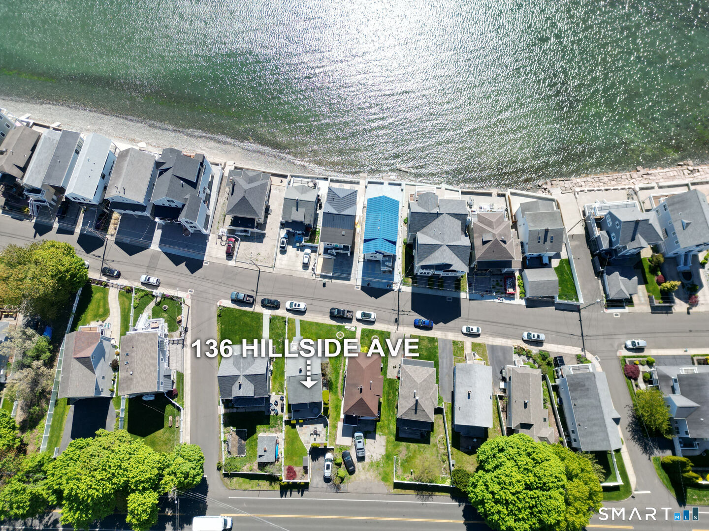 Property Photo:  136 Hillside Avenue  CT 06460 