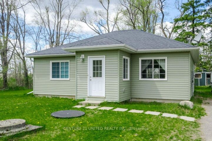Property Photo:  102 14th Line W  ON K0L 1Z0 