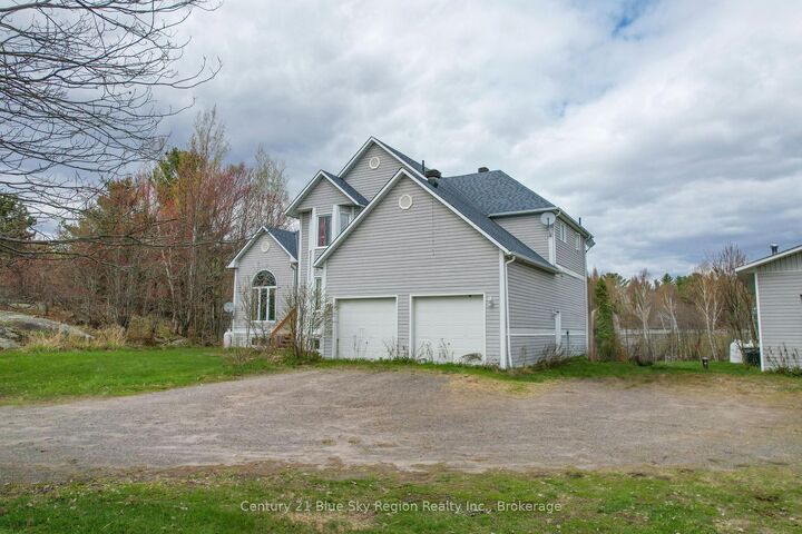 Property Photo:  879 Callander Bay Drive  ON P0H 1H0 