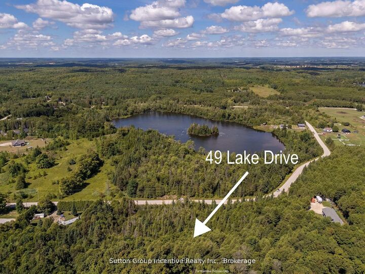 49 Lake Drive — photo 1
