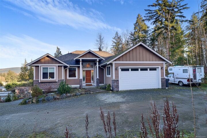 Property Photo: 2984 Phillips Rd BC V9L 6V4
