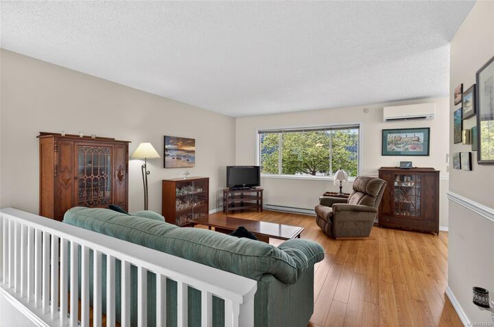 Property Photo:  2561 3rd Ave  BC V9Y 8S6 