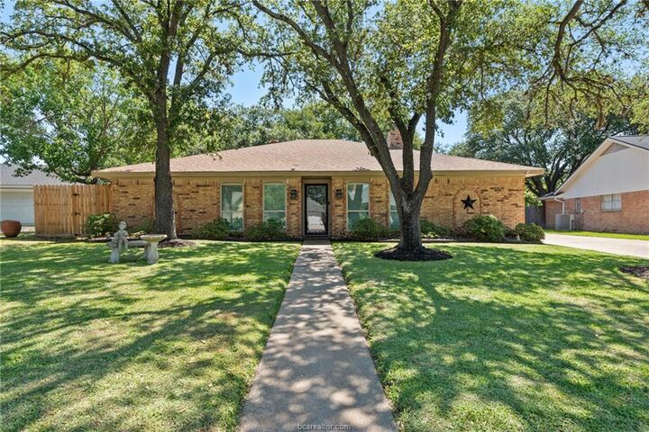 Property Photo: 3805 Windridge Drive TX 77802