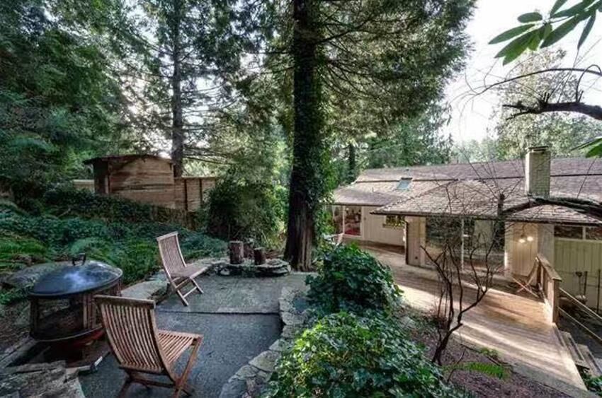 Property Photo:  6789 Marine Drive Upper Level  BC V7W 2T1 