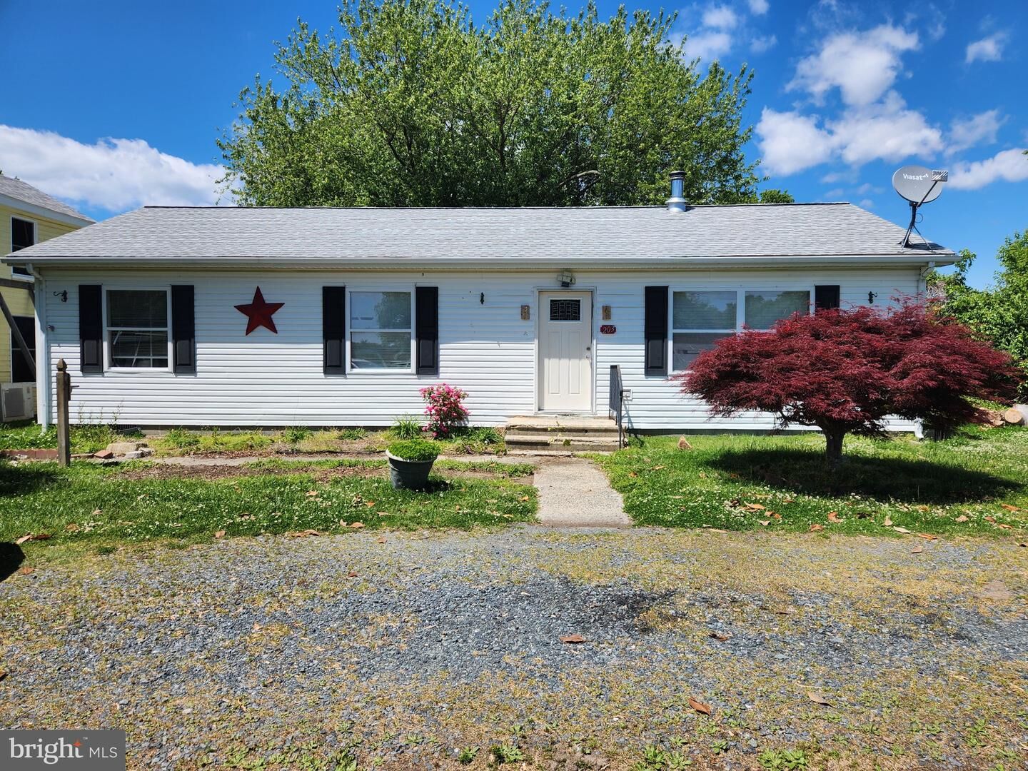 Property Photo: 203 Canton Street MD 21663