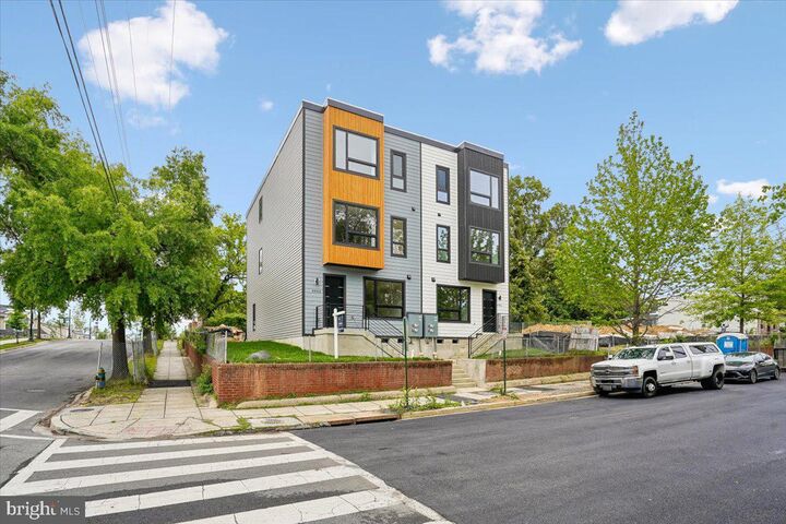 Property Photo:  4900 Astor Place SE  DC 20019 