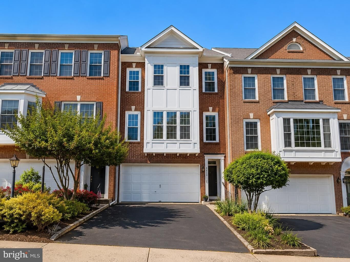 Property Photo:  5757 Governors Pond Circle  VA 22310 