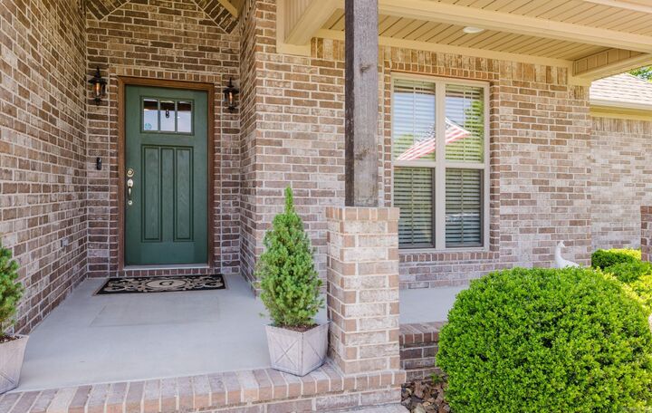 Property Photo:  201 Abby Ln  AR 72150 