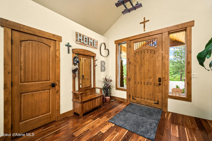 Property Photo: 1819 E Misty Meadows Ct ID 83835