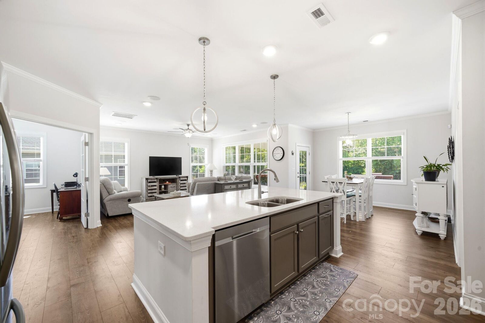 Property Photo: 2613 Manor Stone Way NC 28079