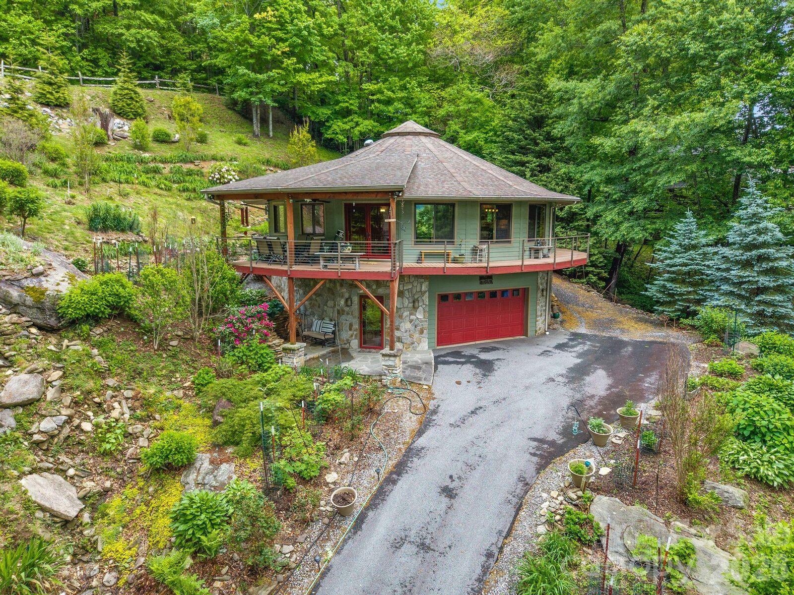 Property Photo:  140 Slim Ridge  NC 28751 