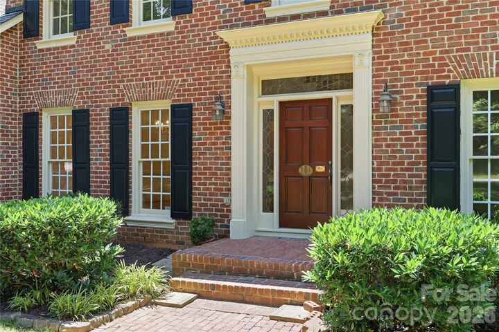 Property Photo:  10205 Balmoral Circle  NC 28210 