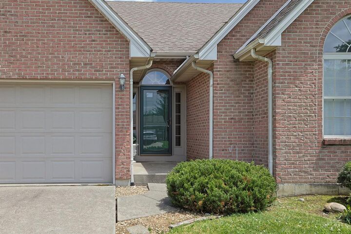 Property Photo:  313 Sharon Court  OH 45042 