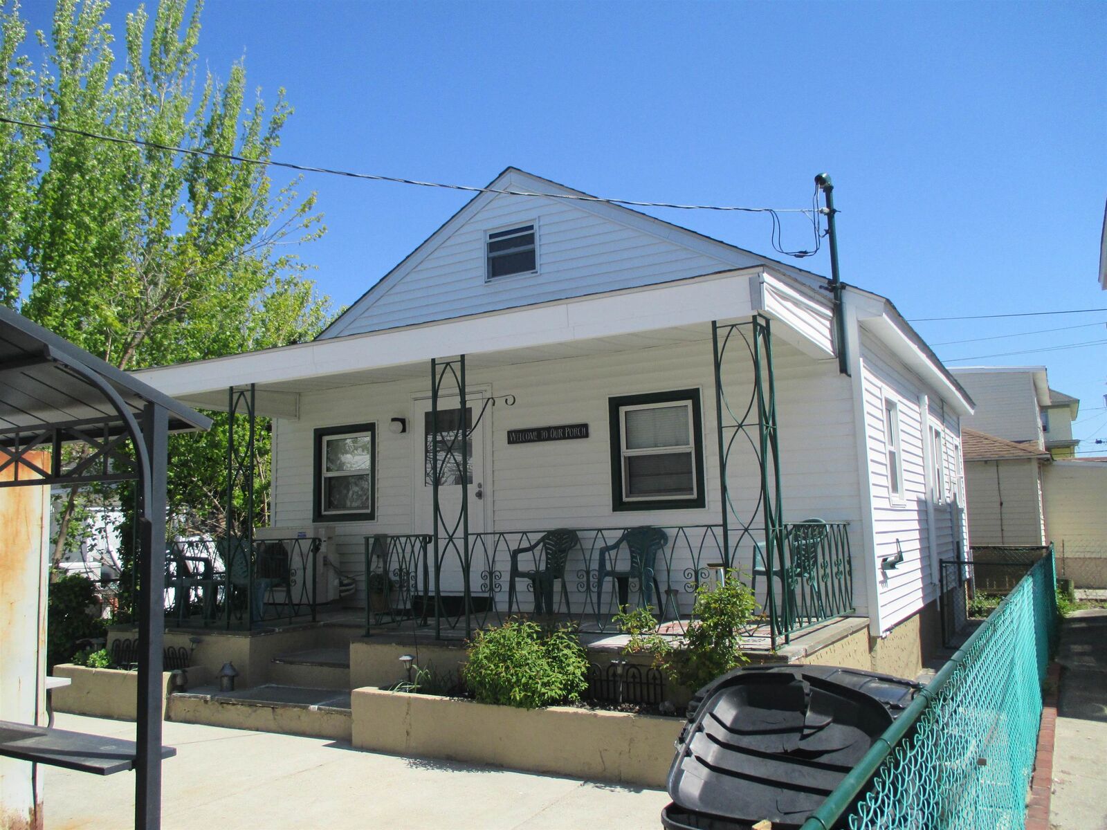 Property Photo:  119 E Cresse  NJ 08260-0000 