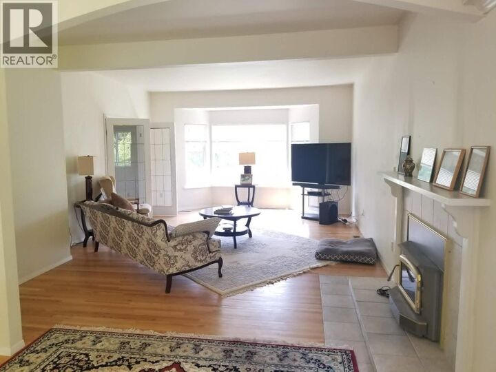 Property Photo: 561 Willow Street BC V0G 1J0