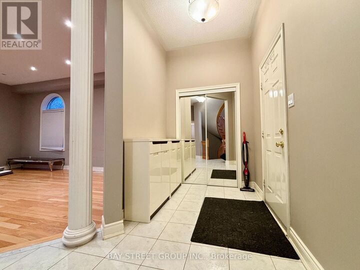 Property Photo:  69 Princeton Avenue  ON L4S 2E7 
