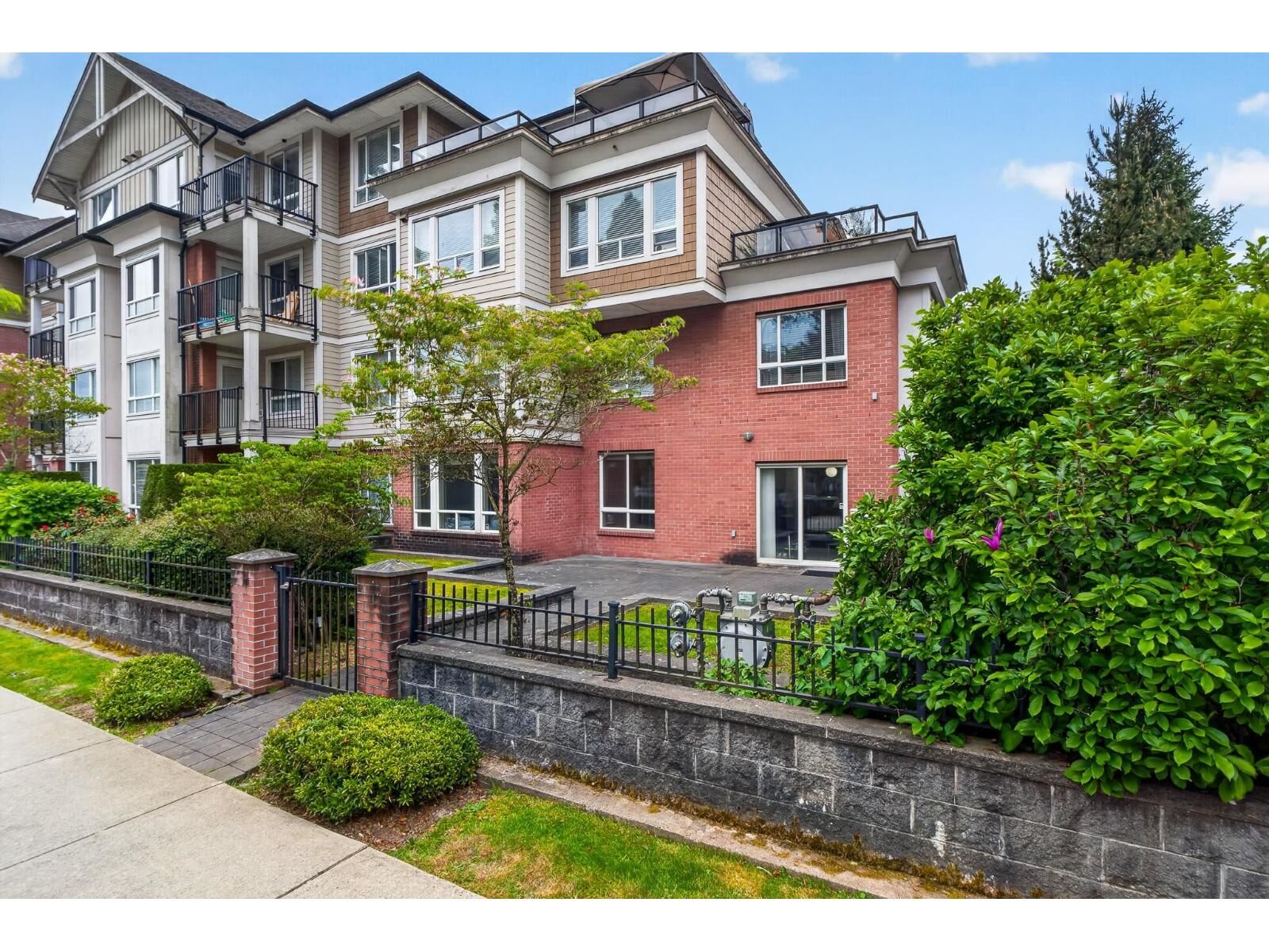 Property Photo:  14960 102A Avenue 104  BC V3R 6A3 