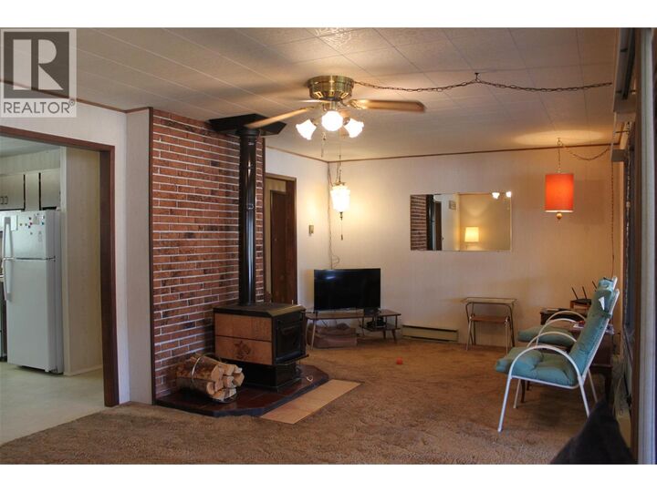 Property Photo:  208 Maple Street  BC V0G 1J0 