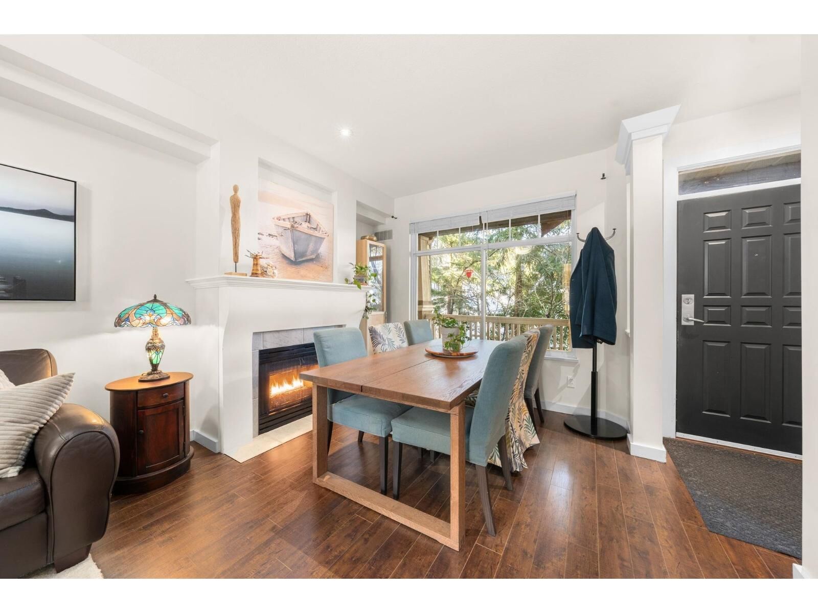 Property Photo:  2678 King George Boulevard 41  BC V4P 1H6 