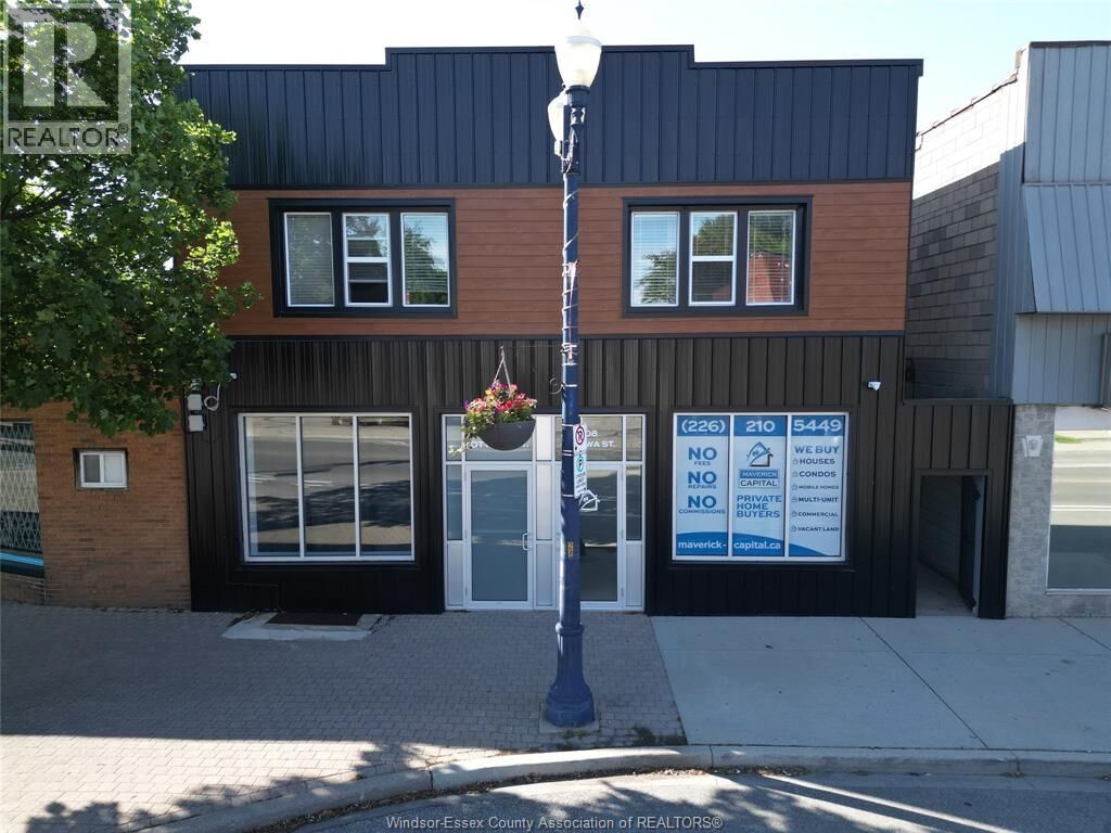 Property Photo:  808 Ottawa Street 1  ON N8X 2C6 