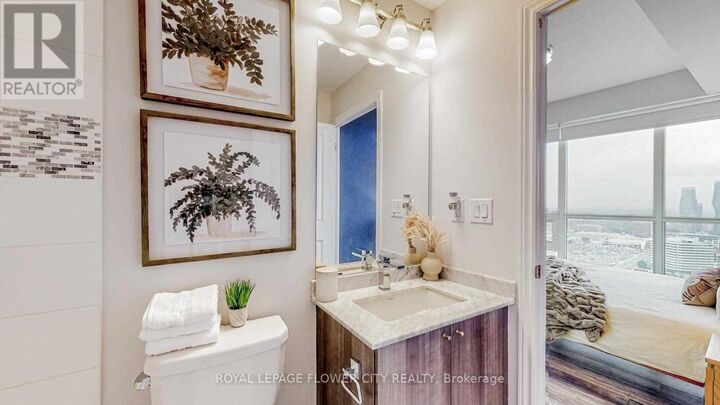 Property Photo:  4011 Brickstone Mews 2905  ON L5B 0J7 