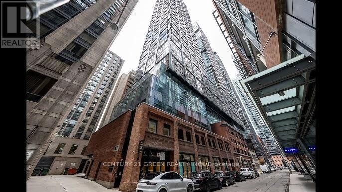 Property Photo:  35 Mercer Street 2013  ON M5V 0V1 