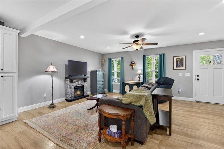 Property Photo:  355 Estate Drive  GA 30533 
