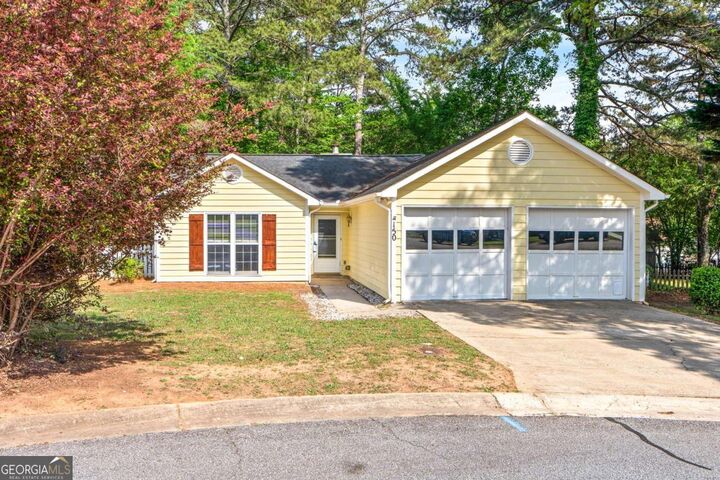 Property Photo:  150 Rebecca Place  GA 30605 