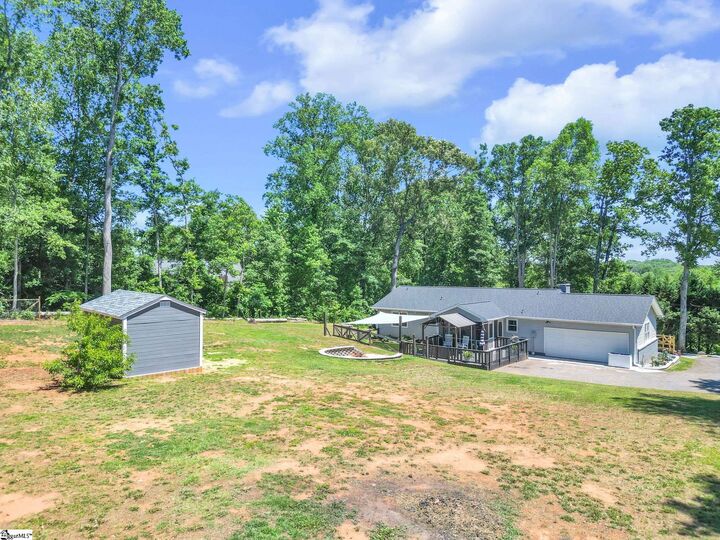 Property Photo:  425 Hannon Road  SC 29349 