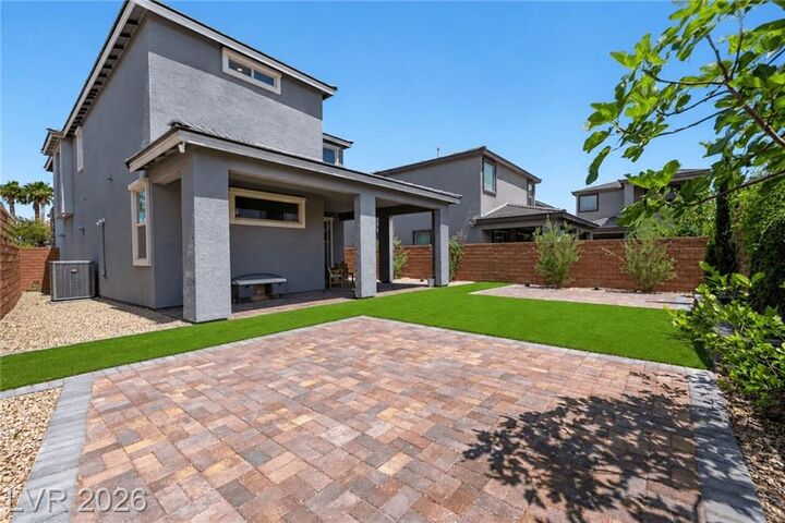 Property Photo: 10791 Glowing Dawn Avenue NV 89135
