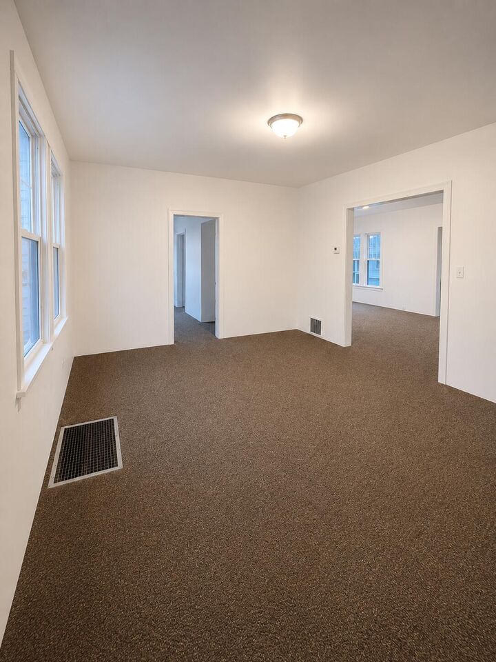 Property Photo:  714 E 10th Street  IN 46360 