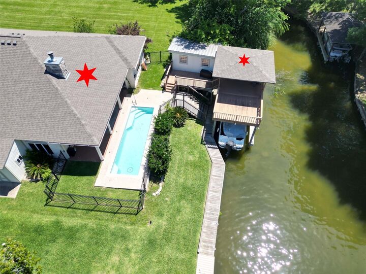 Property Photo: 13586 Bunker Hill Drive TX 77318