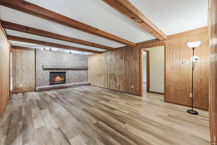 Property Photo:  1623 Channel Place  IN 46825-5936 